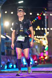 BIB: 193, 100, 1022
                            <button type="button" onclick="openModal(24885553)" class="btn btn-primary btn-sm float-right btn-popup" data-toggle="modal" data-target=".modal-high-quality">
                        <i class="fas fa-shopping-cart"></i> Add to Cart
                    </button>
                                            <button type="button" onclick="isThisMe(24885553, true)" class="btn btn-success btn-sm float-right btn-popup btn-isme hidden" data-toggle="tooltip" data-placement="bottom" title="นี่คือรูปของคุณใช่ไหม คลิกที่นี่เพื่อเอาเข้าอัลบั้ม">
                        <i class="fas fa-plus"></i> Add to album
                    </button>
                    <button type="button" onclick="isThisMe(24885553, false)" class="btn btn-warning btn-sm float-right btn-popup btn-isnotme hidden">
                        <i class="fas fa-ban"></i> Remove from album
                    </button>